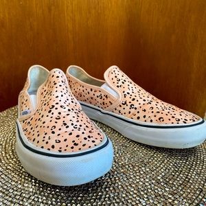 Like new Leila Hurst x Vans Ultra Cush Slip-Ons